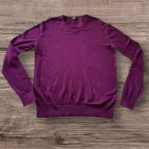 Uniqlo Men's V-Neck Sweater Cotton Cashmere Blend Burgundy, Size Medium